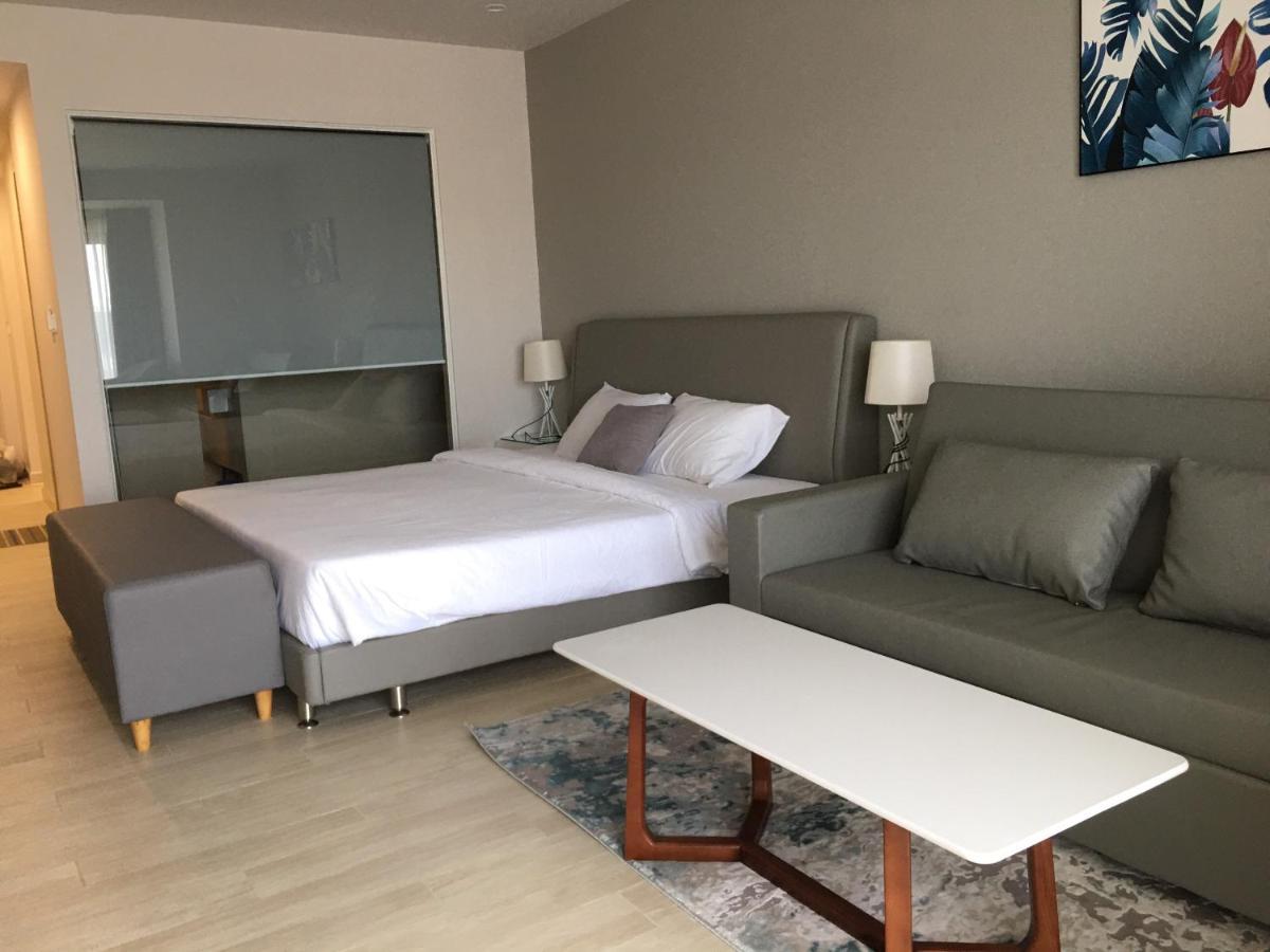 Gold Coast Luxury Apartment ニャチャン エクステリア 写真