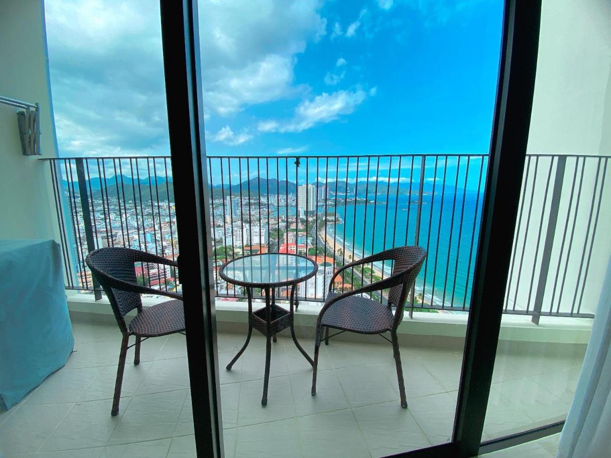 Gold Coast Luxury Apartment ニャチャン エクステリア 写真