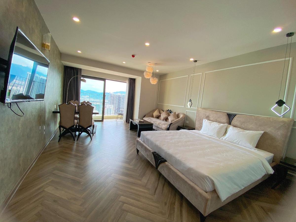 Gold Coast Luxury Apartment ニャチャン エクステリア 写真
