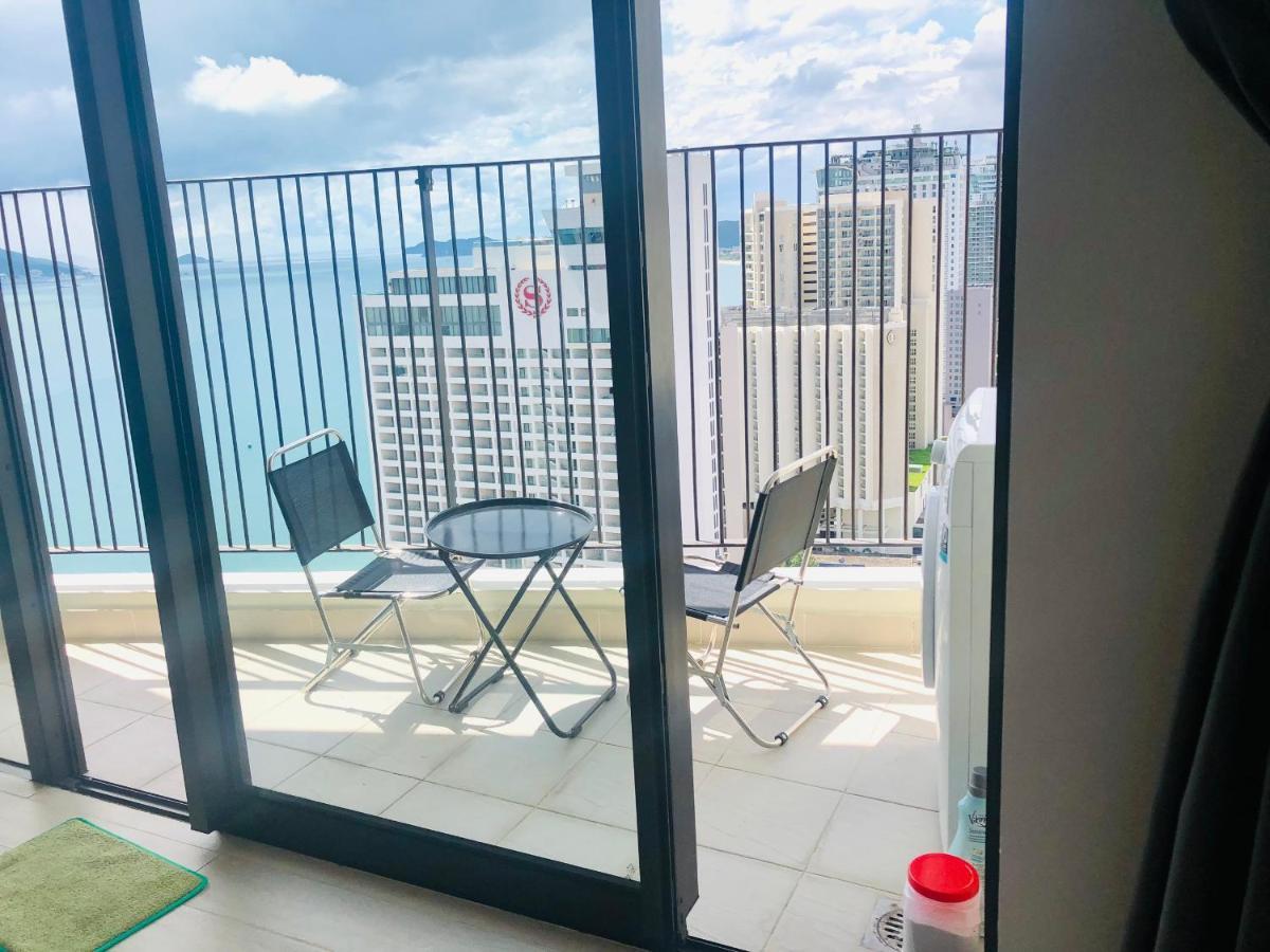 Gold Coast Luxury Apartment ニャチャン エクステリア 写真