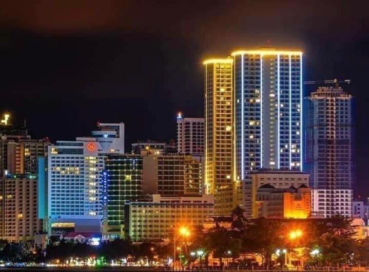 Gold Coast Luxury Apartment ニャチャン エクステリア 写真